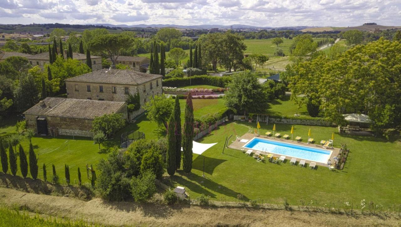 Villa San Fabiano With Heated Pool Monteroni dʼArbia Eksteriør bilde